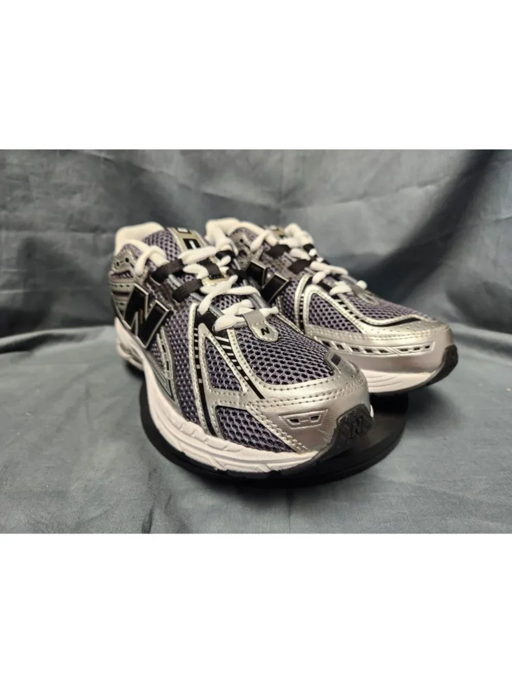 New Balance Boys 1906 (GS) Sneakers GC1906CG Mesh Grey Black Size 6 NEW NO BOX!